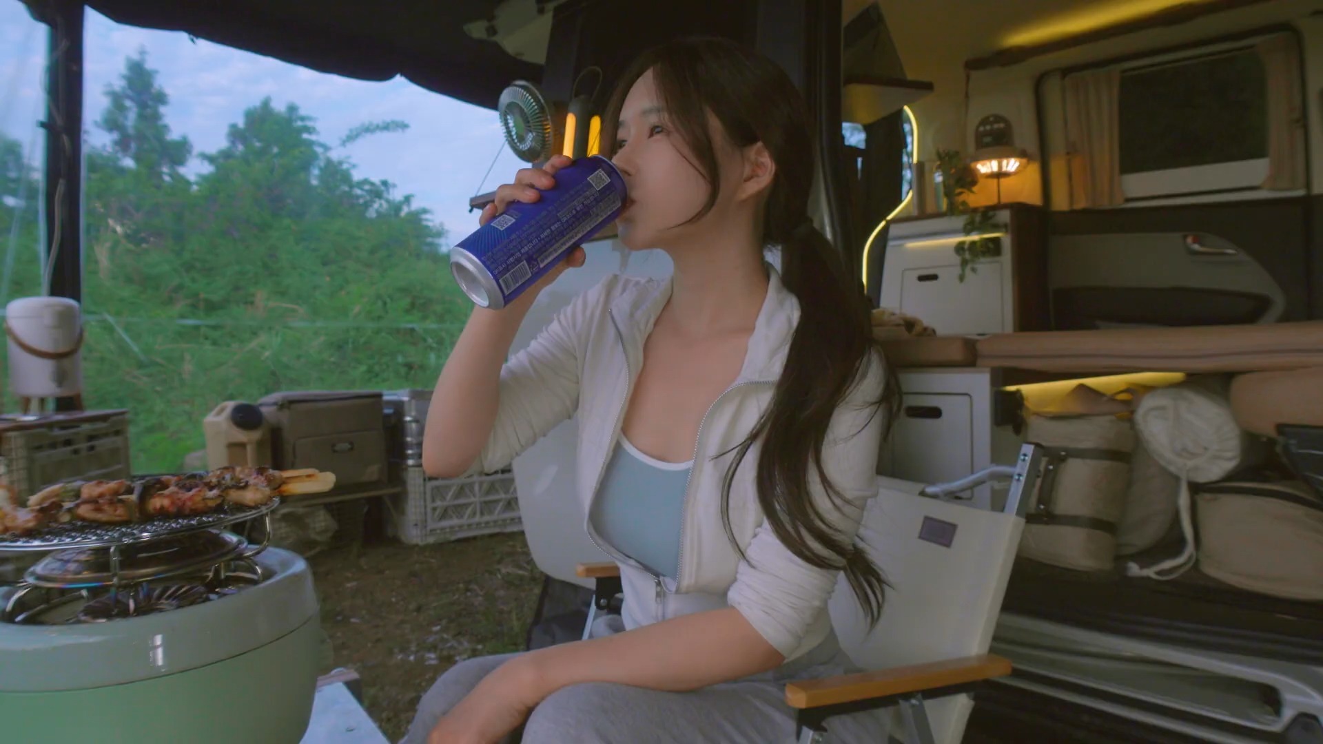 5名少年开“老头乐”上路 家长们务必上心